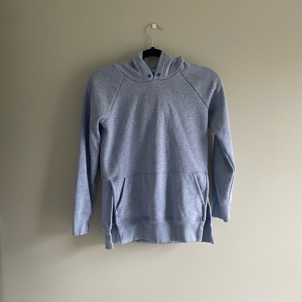 Girls Athleta sweatshirt